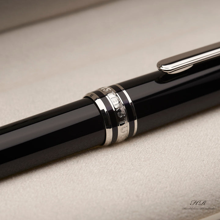 Montblanc Meisterstück Classique 165 Platinum Line Propelling Pencil ID 132448-02868