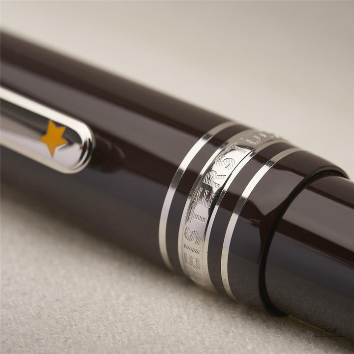 Montblanc Meisterstück Le Petit Prince Aviator Midsize Ballpoint Pen ID 119662