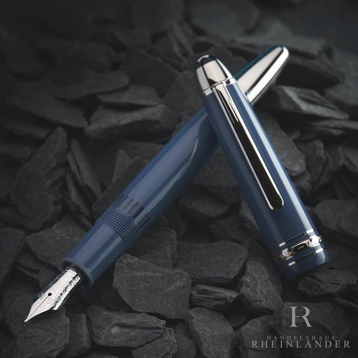Montblanc Meisterstück Resin LeGrand Glacier Fountain Pen Füller Blue ID 129393