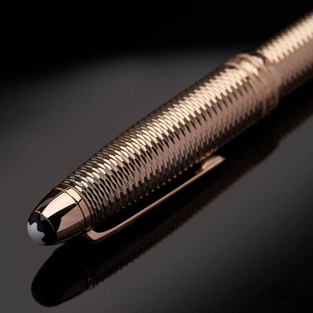 Montblanc Meisterstück Solitaire Geometry Champagne Fountain Pen ID 132132-118101