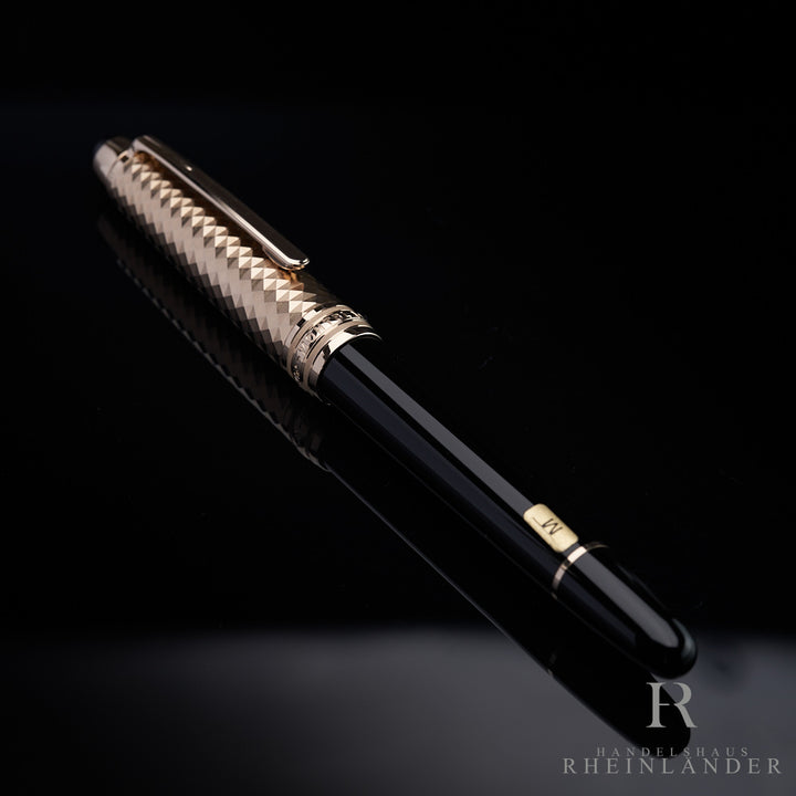 Montblanc Solitaire Doue Geometric Dimension Classique Fountain Pen ID 105986
