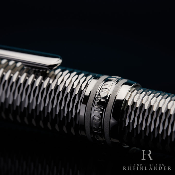 Montblanc Solitaire Midsize Geometry Platinum Ballpoint Pen ID 132130-118099