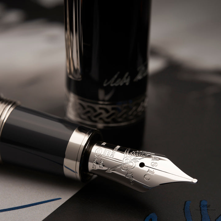 Montblanc Writers Edition from 2015 Leo Tolstoy fountain pen ID 111049 with original packaging