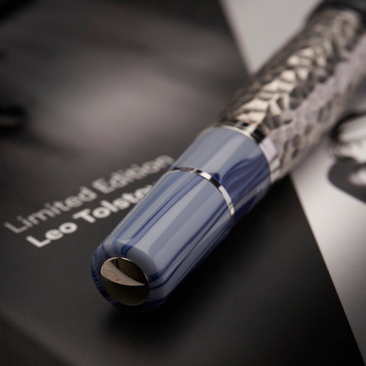 Montblanc Writers Edition from 2015 Leo Tolstoy Rollerball Fine Liner ID 111051