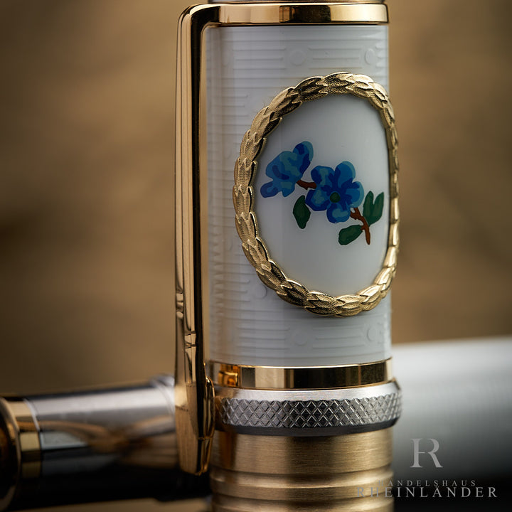 Montblanc Masters of Art Homage to Pierre Auguste Renoir 888 Fountain Pen 132035