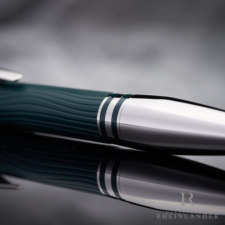 Montblanc Starwalker Polargreen Doue Ballpoint Pen ID 132908