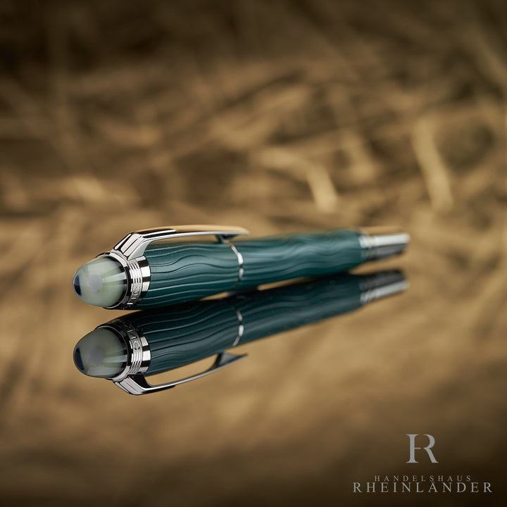 Montblanc Starwalker Polargreen Resin Fountain Pen ID 132902
