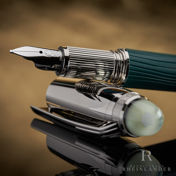 Montblanc Starwalker Polargreen Doue fountain pen ID 132906