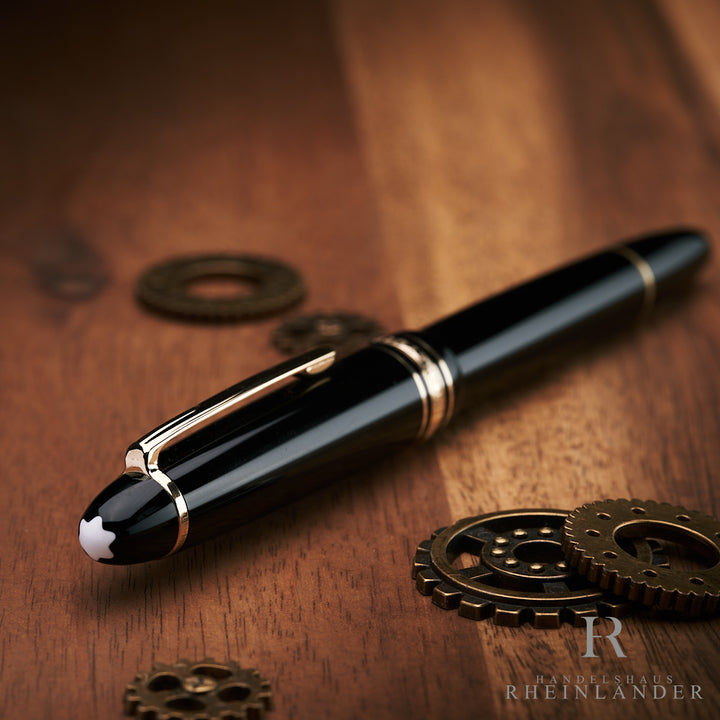 Montblanc Meisterstück LeGrand No 147 Traveller Füllfederhalter Gold ID 12090