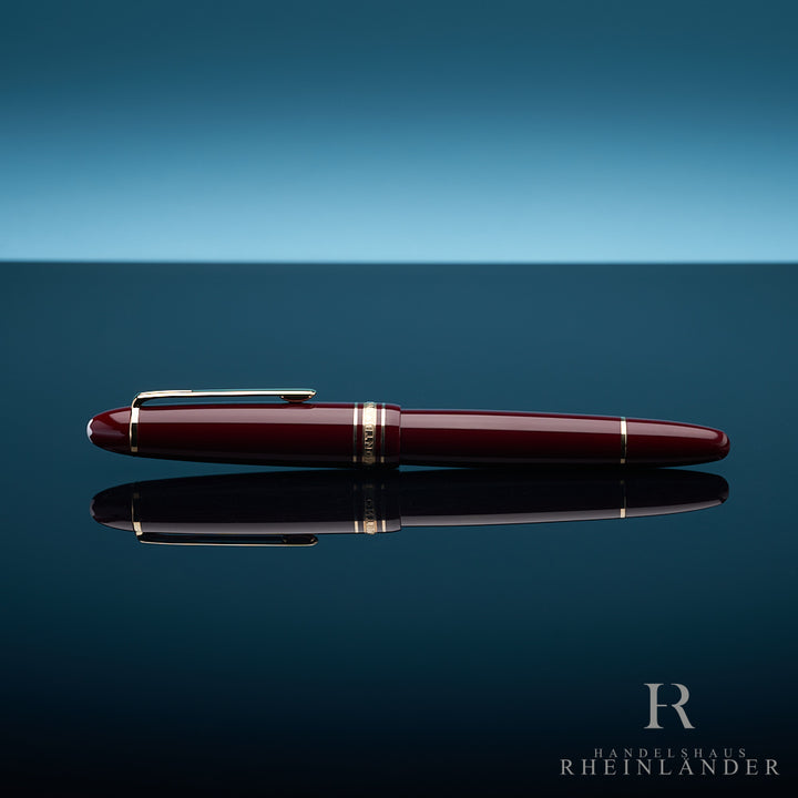 Montblanc Meisterstück LeGrand Bordeaux Traveller 147 Fountain Pen ID 12098 OVP