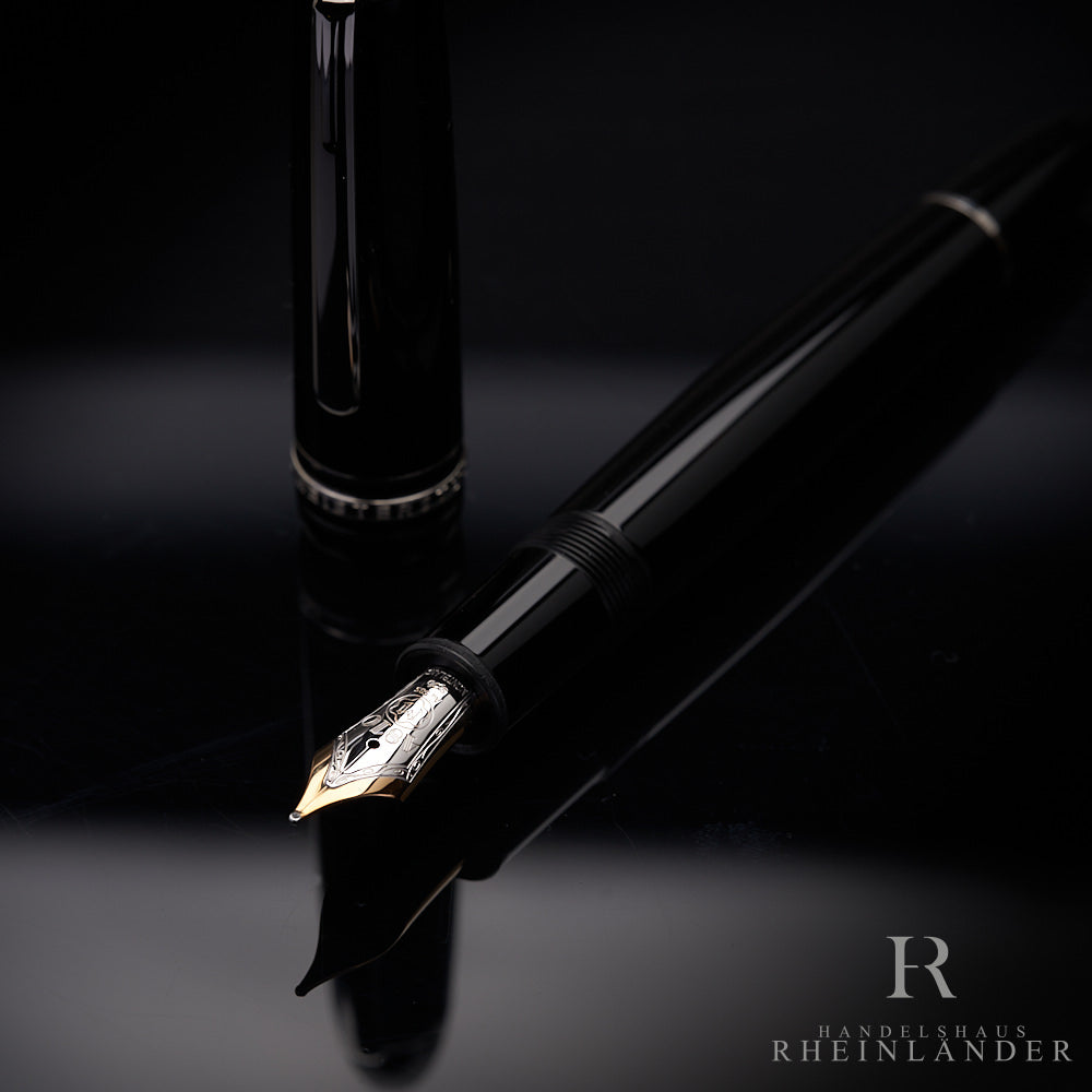 Montblanc Meisterstück Le Grand No 147 Platinum Line Traveller Füller ID 114226