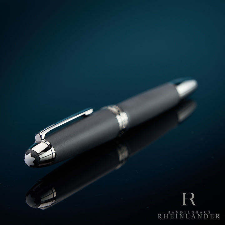 Montblanc Meisterstück Le Grand Ultra Black Edition Fountain Pen ID 114823