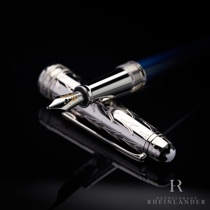 Montblanc Meisterstück Doue Le Petit Prince Fox Classique Fountain Pen ID 118061 