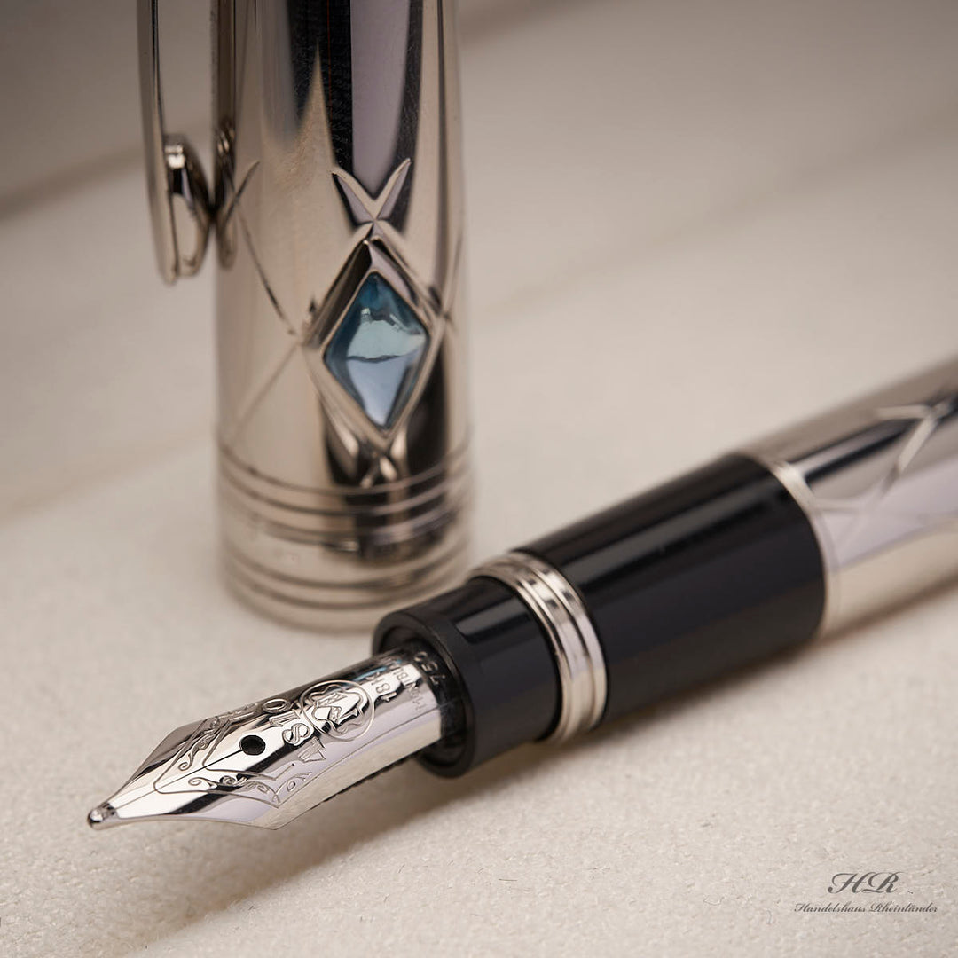 Montblanc Solitaire Artisan Collection Jungle Eyes Topaz Platinum Fountain Pen