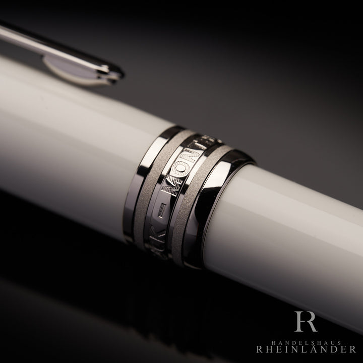 Montblanc Meisterstück White Solitaire Classique Kugelschreiber Resin ID 111939