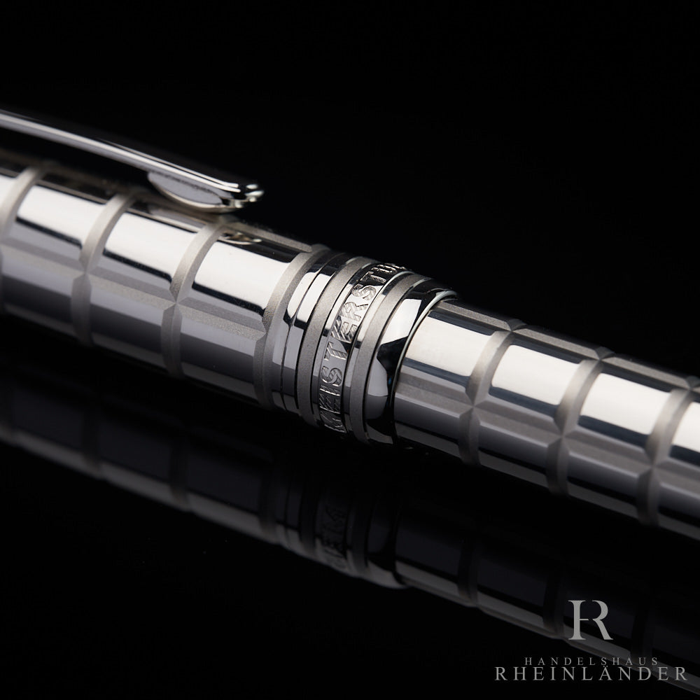 Montblanc Meisterstück Solitaire Platinum Plated Facet Kugelschreiber ID 38248