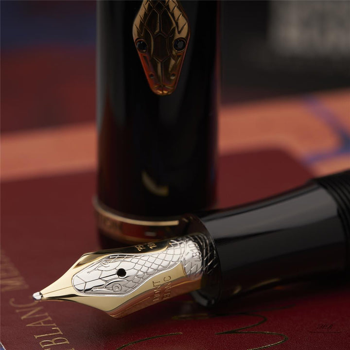 Montblanc Writers Edition Limited Vermeil 4810 Agatha Christie Fountain Pen ID 28614