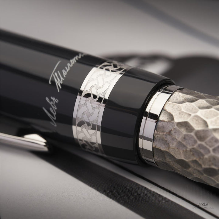 Montblanc Writers Edition von 2015 Leo Tolstoy Rollerball Fine Liner ID 111051