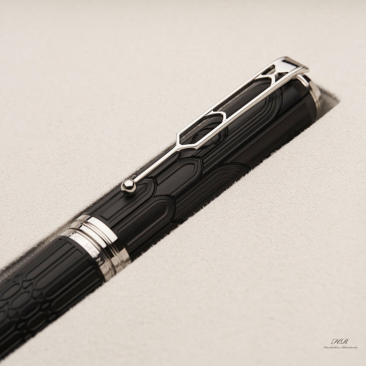 Montblanc Writers Edition Homage to Victor Hugo Fountain Pen Black ID 125510 OVP