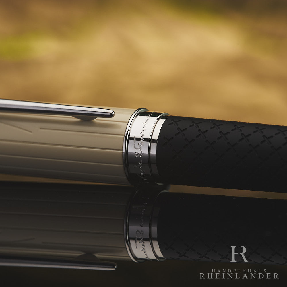 Montblanc Writers Edition Homage to Robert Louis Stevenson Rollerball Pen 129418