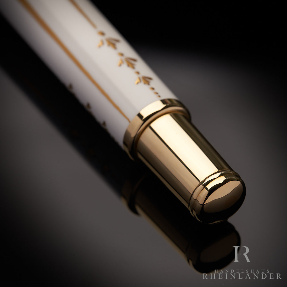 Montblanc Patron of Art 888 Edition 2001 Marquise Pompadour Füller ID 28665