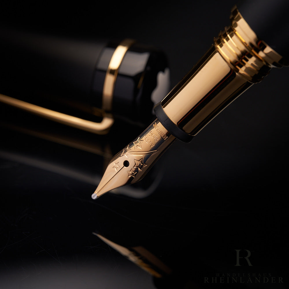 Montblanc Bonheur Nuit Black Resin Gold Fountain Pen Füllfederhalter ID 117473