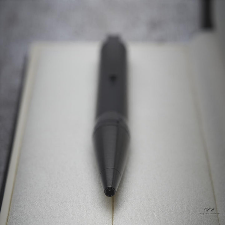 Montblanc Starwalker Ultra Black Line Ballpoint Pen ID 118464 SOLD OUT with OVP