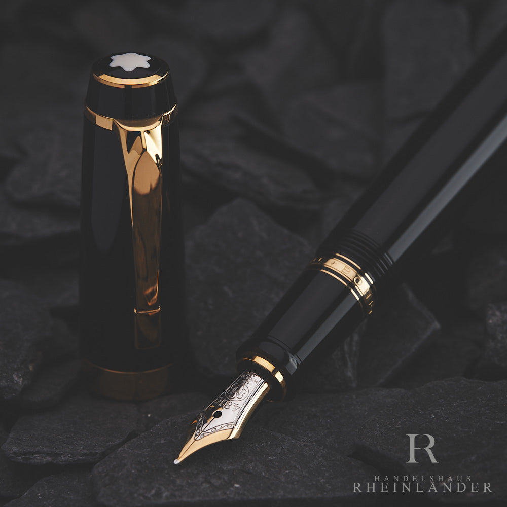 schwarzer Montblanc Boheme Gold Line Midsize Füller auf dunklem Schiefer
