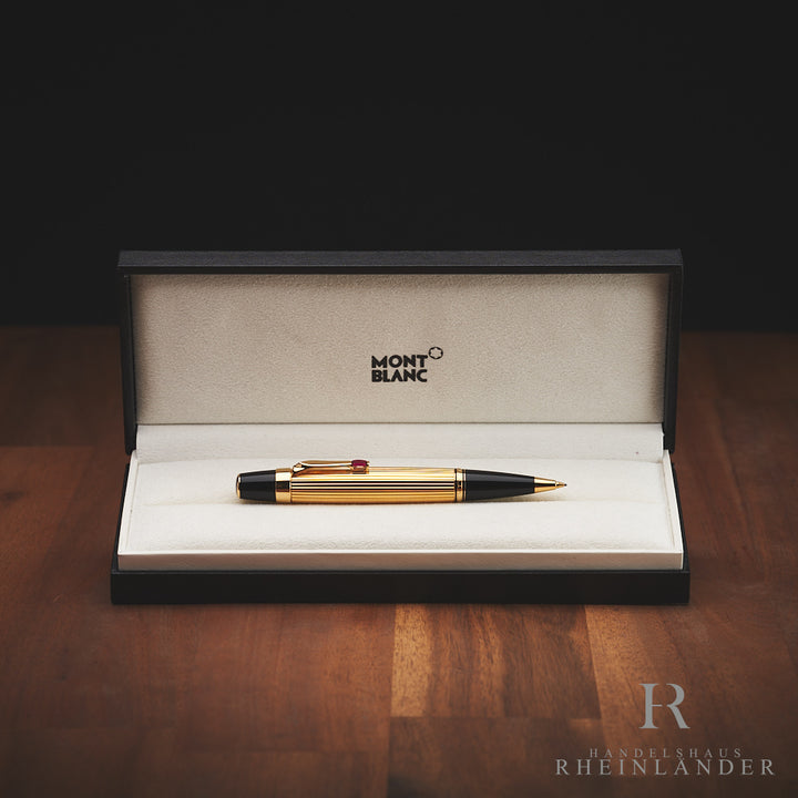Montblanc Boheme Rouge Gold Plated Bleistift in Geschenkverpackung auf Holztisch