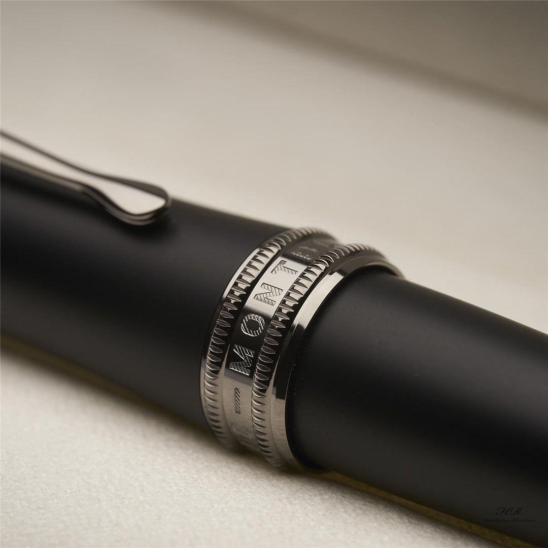 Montblanc Bonheur Boyfriend Roller Ball Fine Liner Edelharz Black ID 118498 OVP
