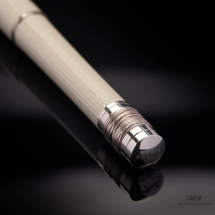 Montblanc Great Characters 2009 Limited Edition Mahatma Gandhi fountain pen ID 105590