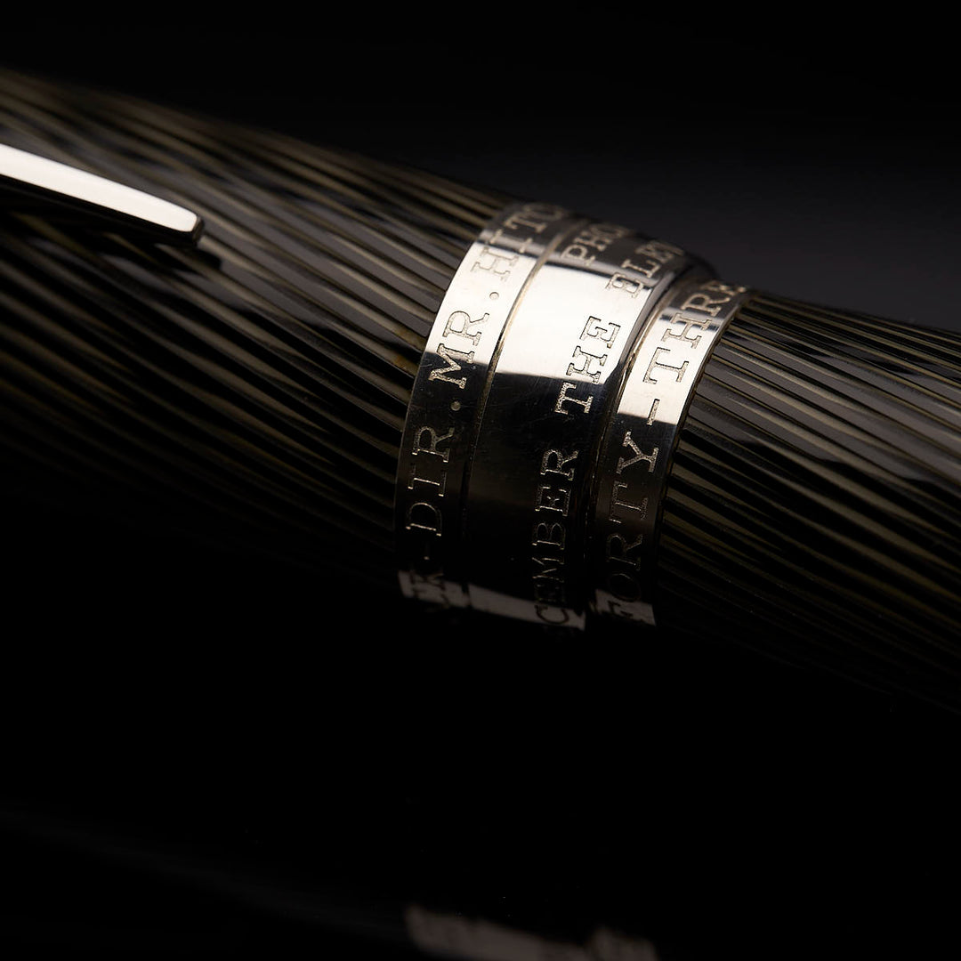 Bolígrafo de bolsillo Montblanc Grandes Personajes Edición Limitada Alfred Hitchcock ID 106509