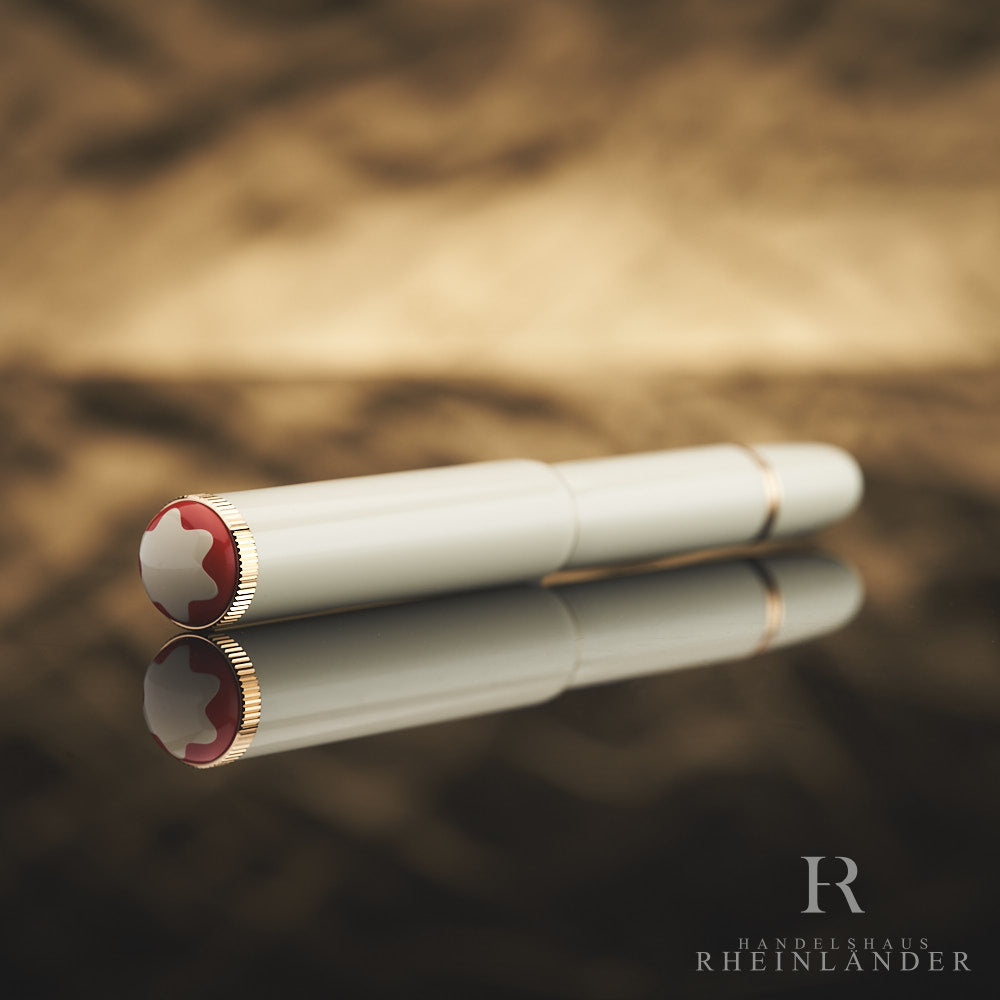 Pluma estilográfica Montblanc Heritage Rouge et Noir Edición Especial Baby Ivory 128121