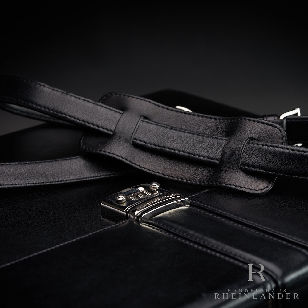 Montblanc Leather Goods Cashmere Pilot Case Lambskin Leather Black ID 02496 