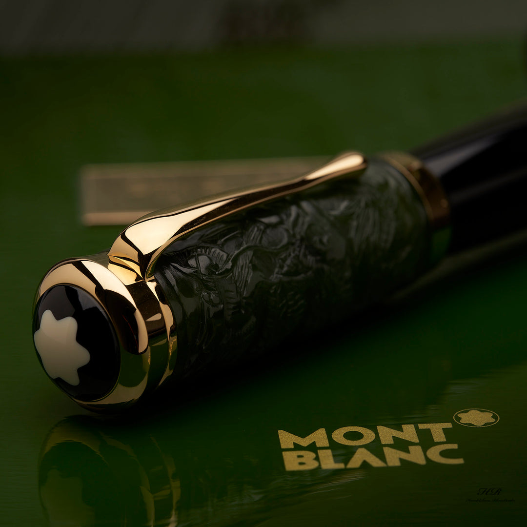 Montblanc Limited Edition 2002 Qing Dynasty Fountain Pen ID 7869 Model 28678
