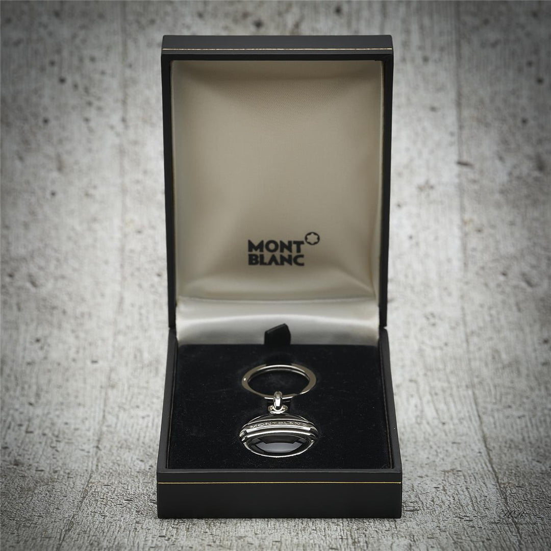 Montblanc Schlüsselanhänger aus platiniertem Edelstahl und schwarzem Onyx