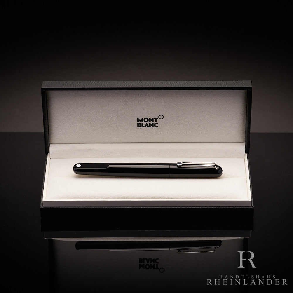 schwarzer Montblanc Model M Resin Füller in offener Geschenkbox