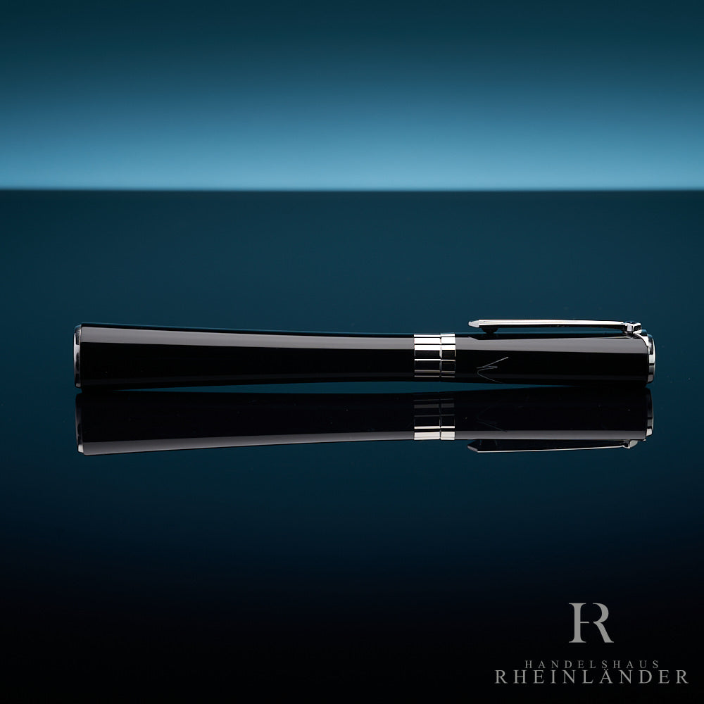 Montblanc Muses Line Marlene Dietrich Special Edition fountain pen ID 101400