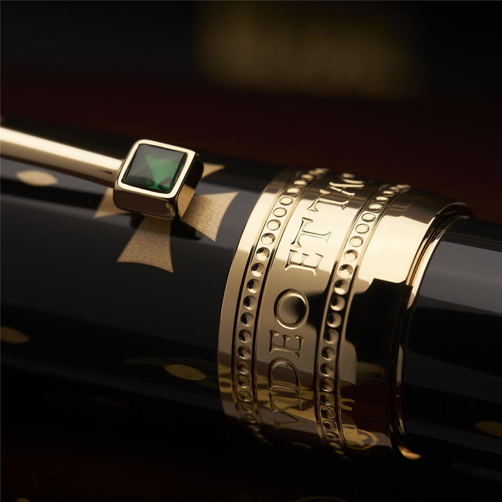 Montblanc Patron of Art 4810 Edition 2010 Queen Elizabeth I Fountain Pen ID 105728