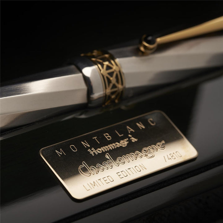 Montblanc Patron of Art 4810 Edition von 2000 Karl der Große Füller ID 28657