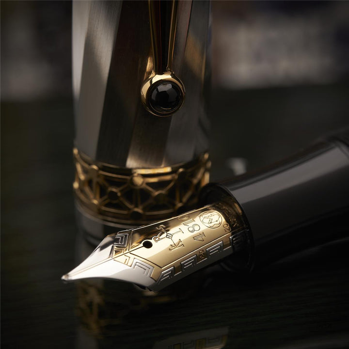 Montblanc Patron of Art 4810 Edition von 2000 Karl der Große Füller ID 28657