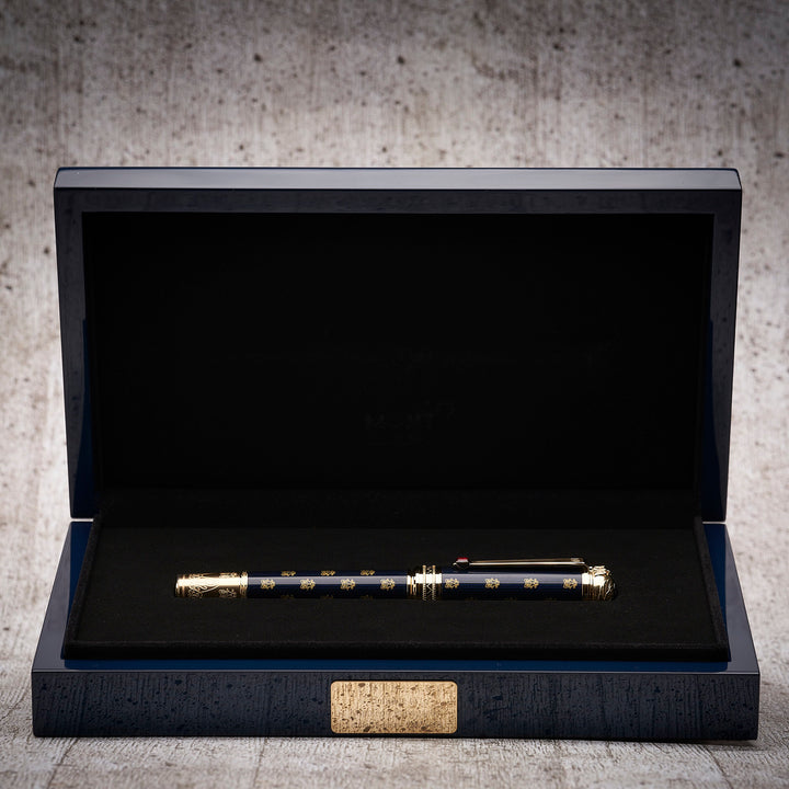 Montblanc Patron of the Art 4810 Medici Collection 1992 to Victoria &amp; Albert 2022