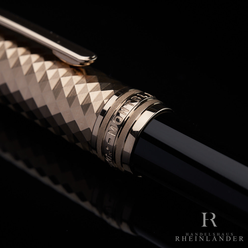 Montblanc Solitaire Doue Geometric Dimension Classique Fountain Pen ID 105986 