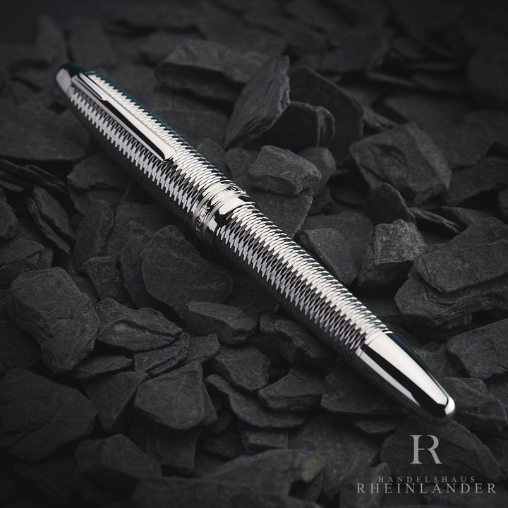 Montblanc Solitaire LeGrand Geometry Platinum Rollerball ID 132129-118098