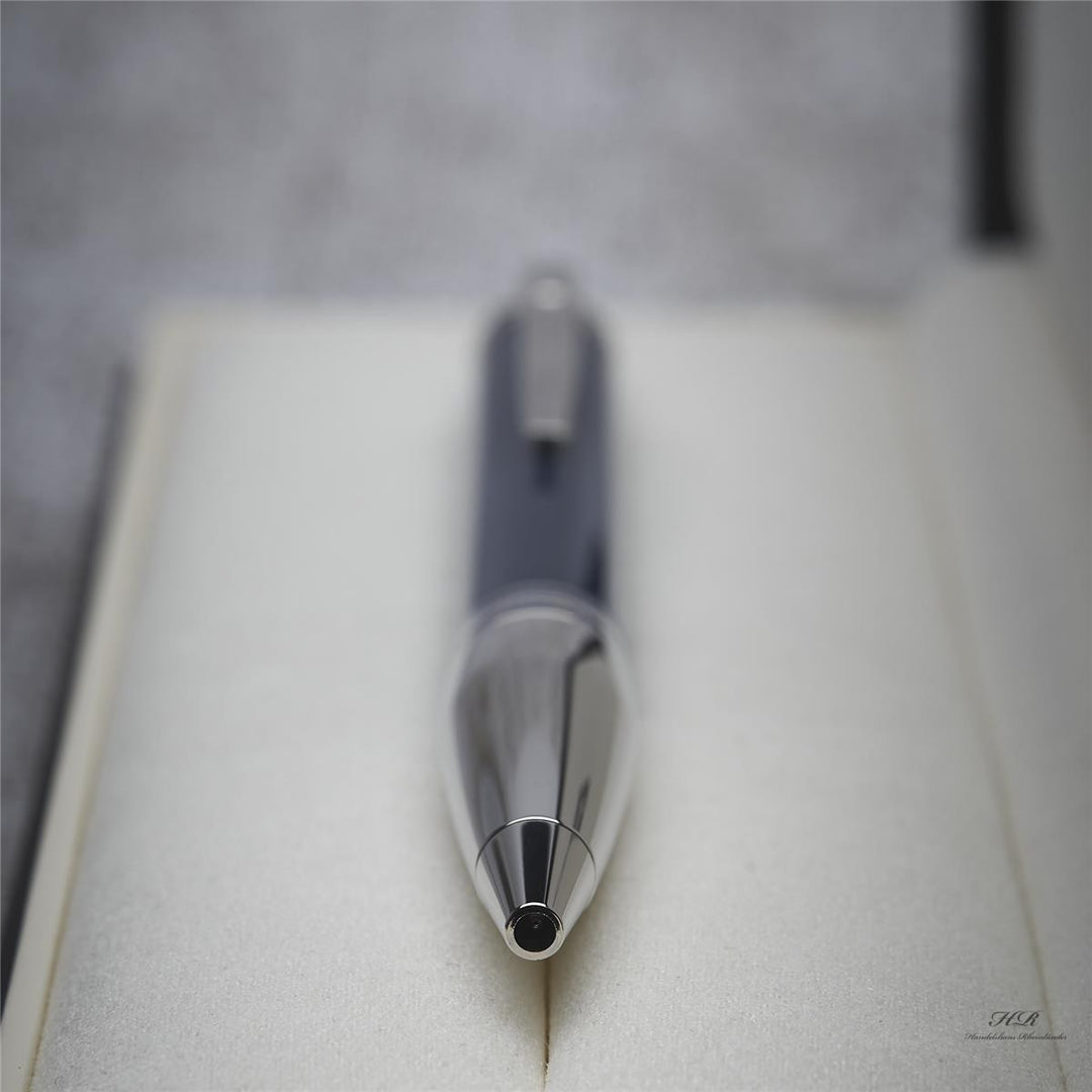 Montblanc Starwalker Blue Planet Doué Ballpoint Pen Blue Precious Resin ID 125282 OVP 