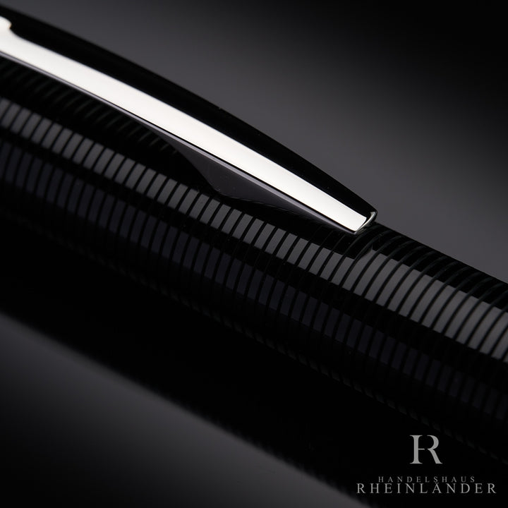 Montblanc Starwalker Doué Line Black Silver Ballpoint Pen ID 38012 OVP