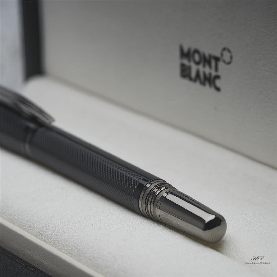 Montblanc Starwalker Extreme Fountain Pen Black ID 111287 OVP