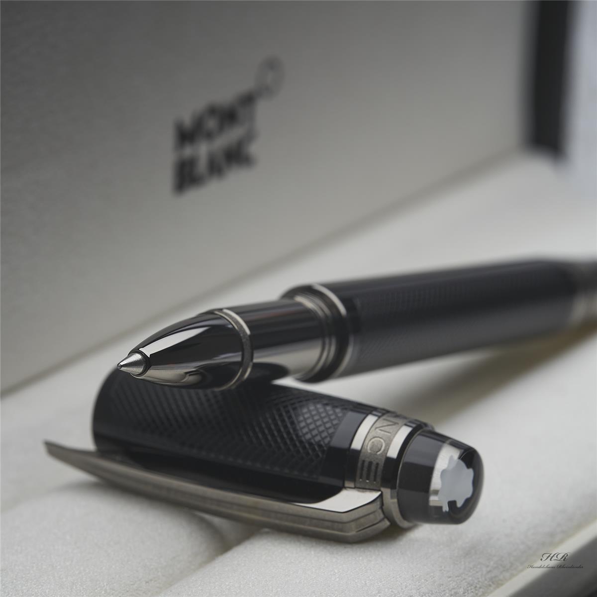 Montblanc Starwalker Extreme Roller Ball Fine Liner Black Resin ID