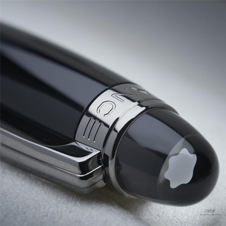 Montblanc Starwalker Midnight Black Roller Ball Fine Liner No 105656 with original packaging