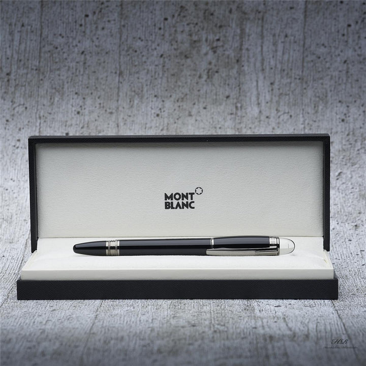 Montblanc Starwalker Midnight Black Resin Rollerball in Geschenkbox
